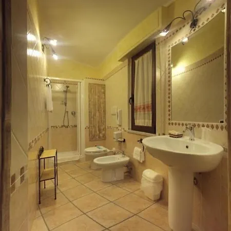Dimora Degli Ulivi Bed & Breakfast